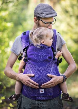 Freely Grow. Ergonomic baby carrier. American Dream Sol.